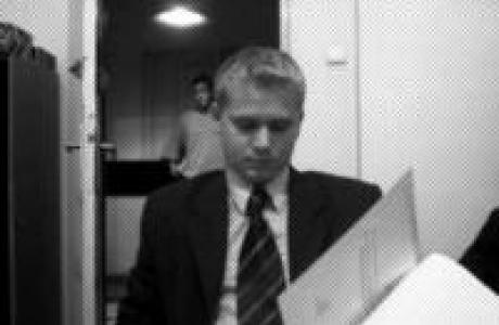 Man inside suit file Thumbnail